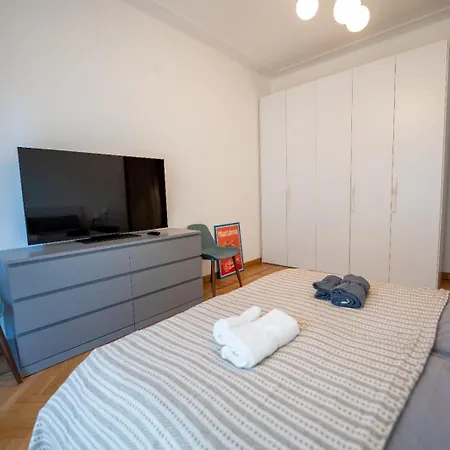 Апартаменти Festival's