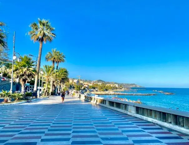 Festival's Апартаменти Санремо